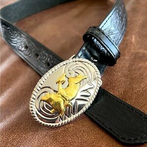 Nacona 26” kids bull rider tooled leather belt.